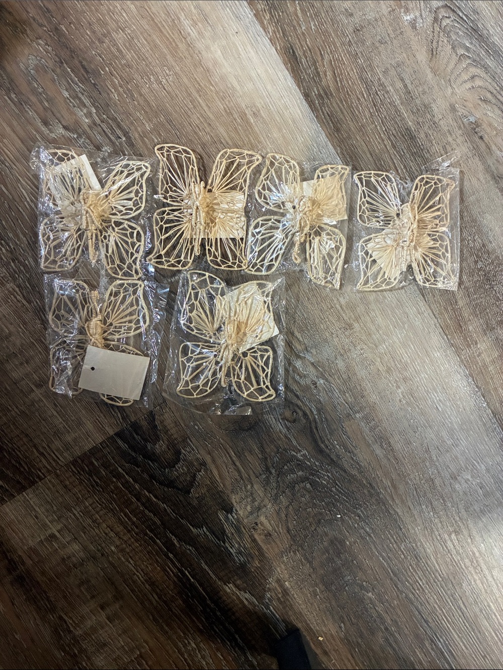 6 new woven butterflies